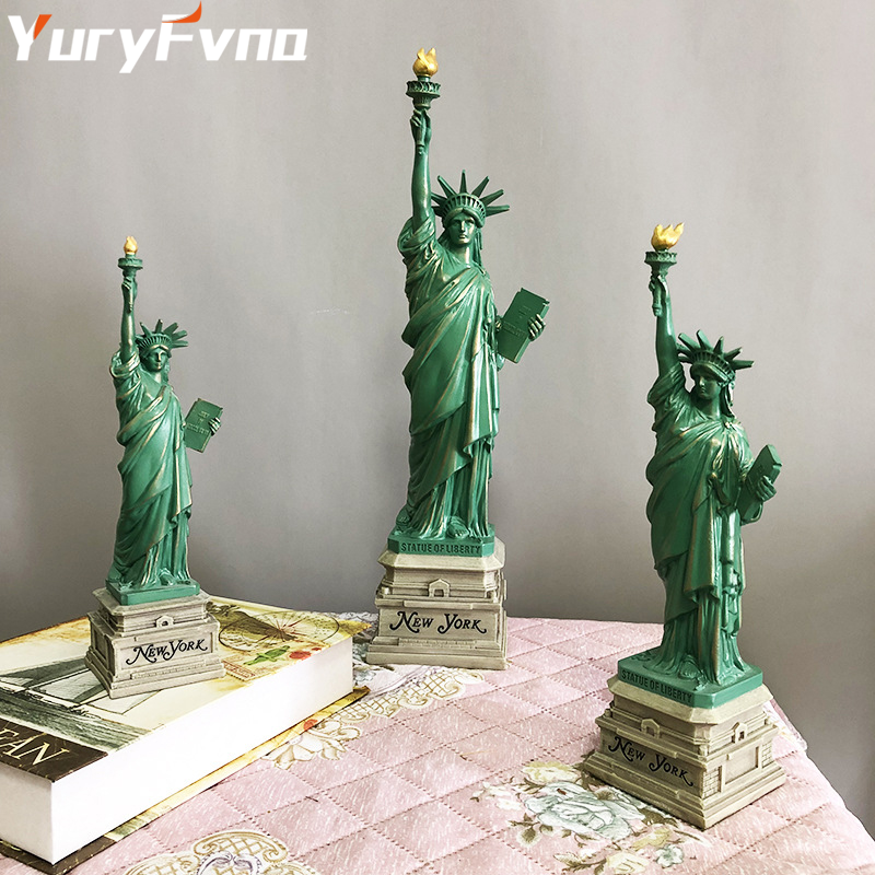 YuryFvna Statue of Liberty Mod - Home Office York のレビューと価格