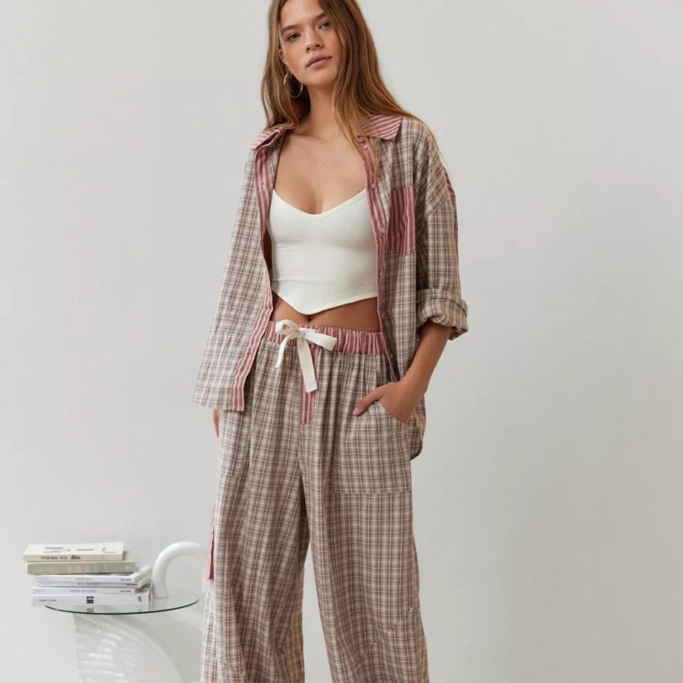 Stripe Plaid Patchwork Blouse  - Home Office 2024 のレビューと価格
