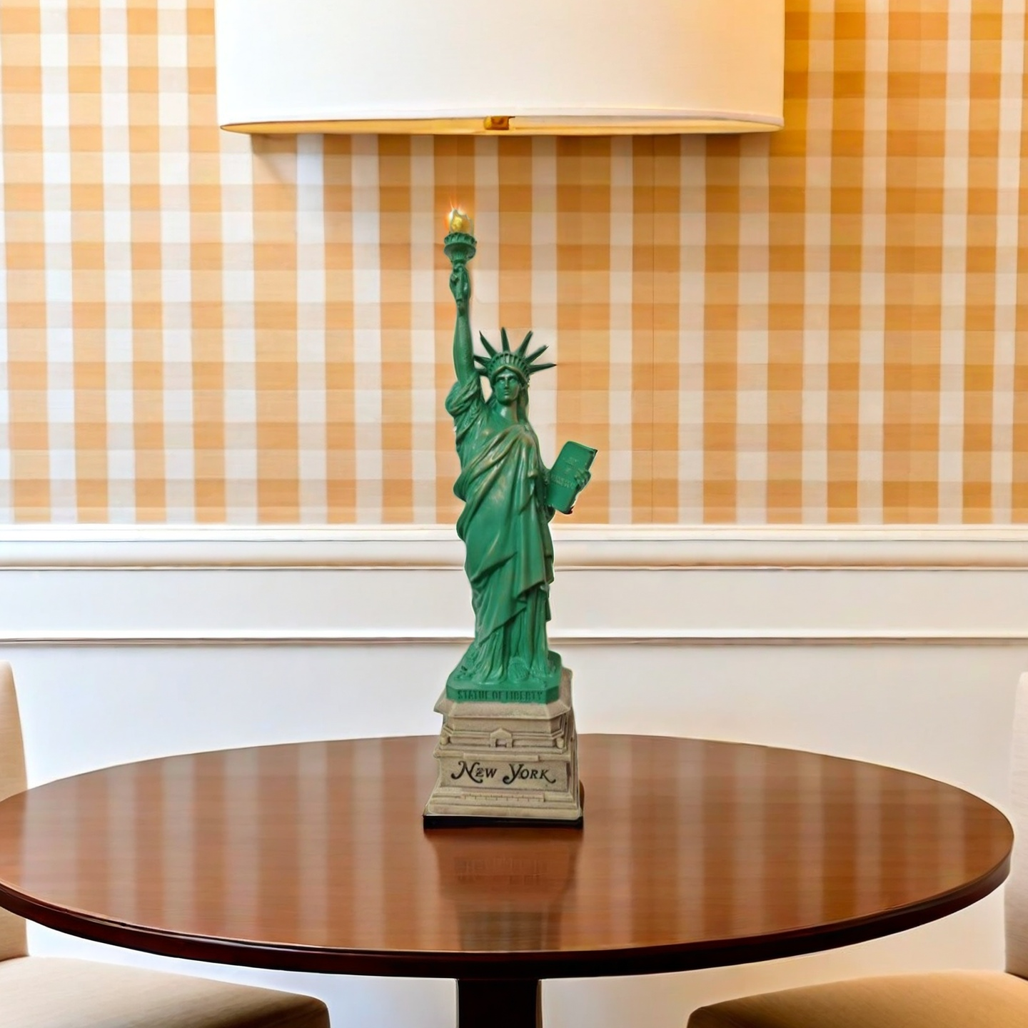 Statue of Liberty resin Statue - Home Office York のレビューと価格